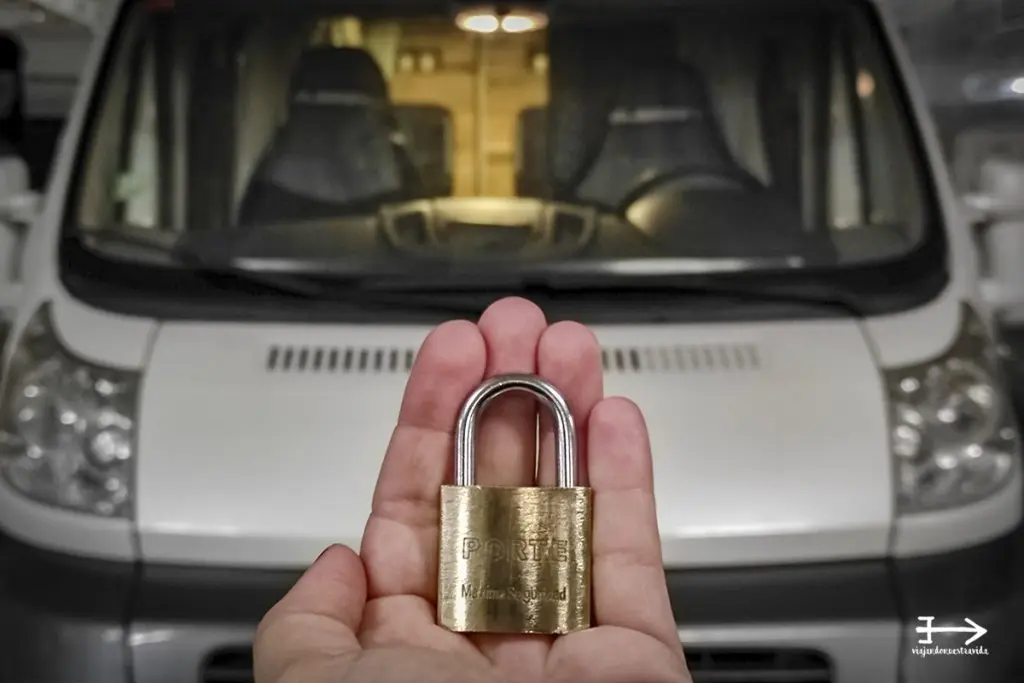 SEGURIDAD EN FURGONETAS CAMPER