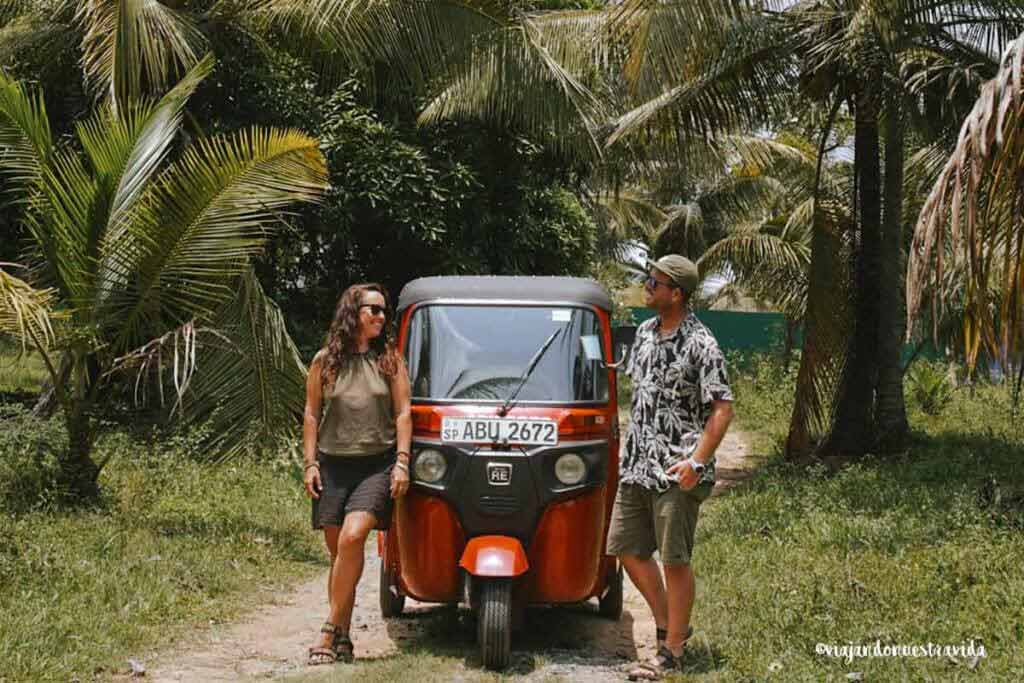 viajar por sri lanka en tuk tuk