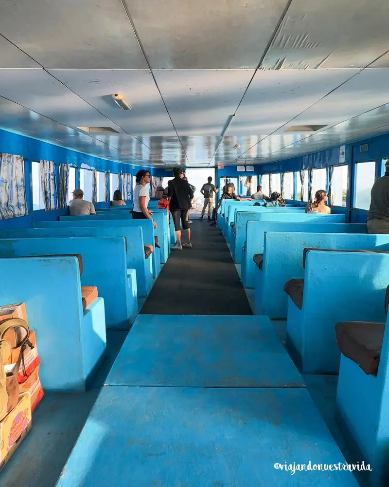 ferris-locales-viajar-a-maldivas-por-libre-y-barato