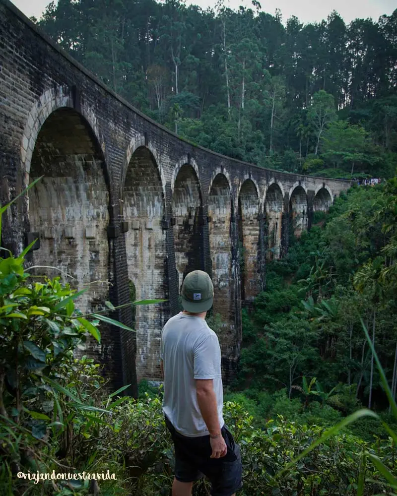 tren de sri lanka puente de los 9 arcos en Ella por donde pasa el tren de Sri Lanka