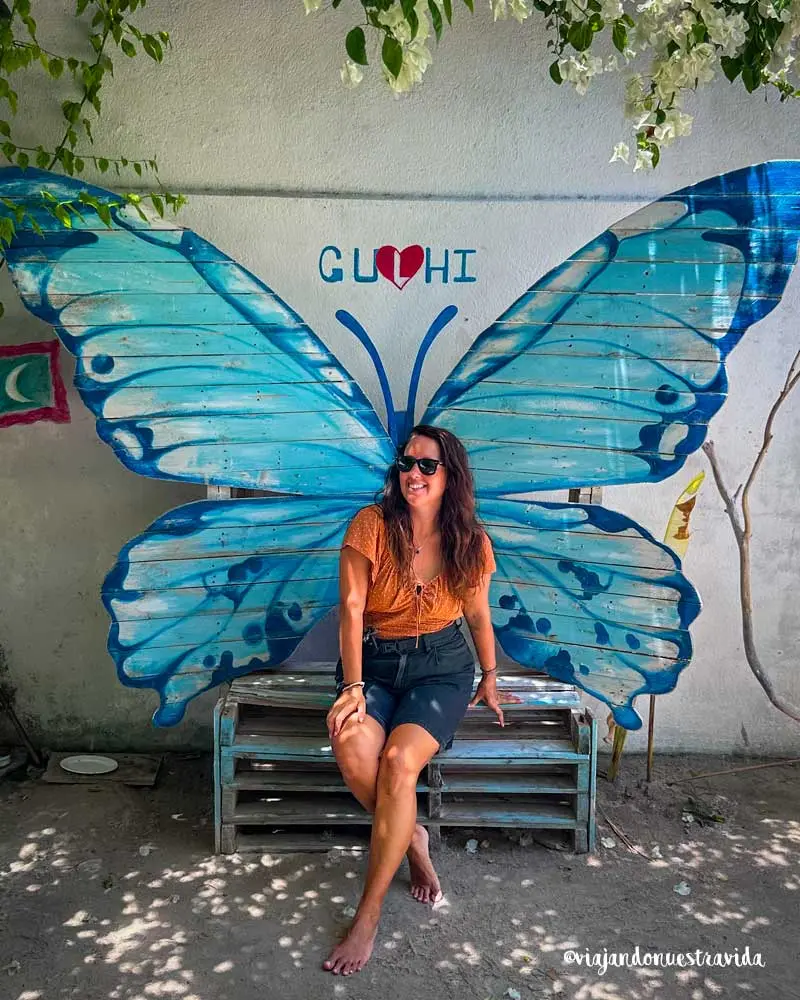 viajar-a-maldivas-por-libre-y-barato-isla-local-de-gulhi