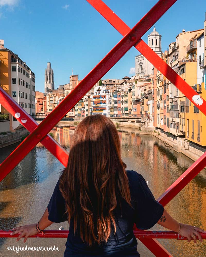 Pont de les Peixateries Velles diseñado por Gustave Eiffel en Girona